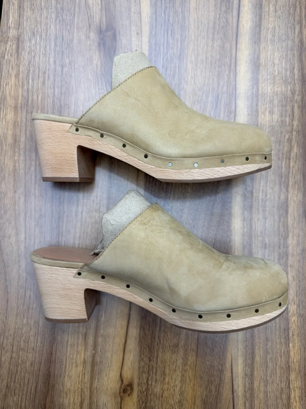 Madewell Nubuck Leather Clog Mules Tan Wooden Heel Size 8.5 - Picture 2 of 9